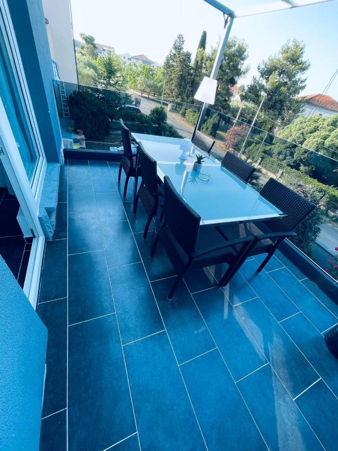 Apartmani Vernissage Biograd Na Moru Εξωτερικό φωτογραφία
