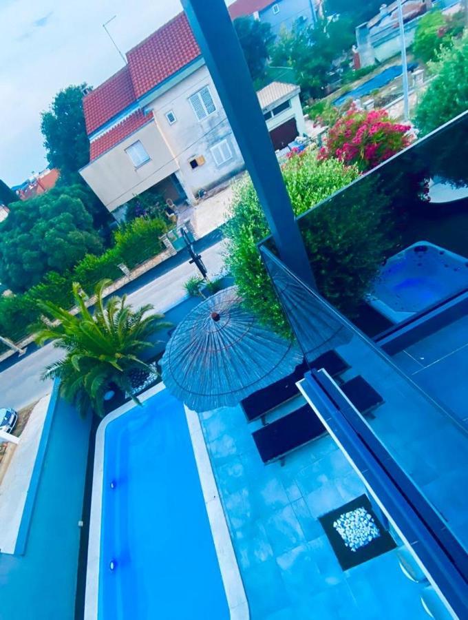 Apartmani Vernissage Biograd Na Moru Εξωτερικό φωτογραφία
