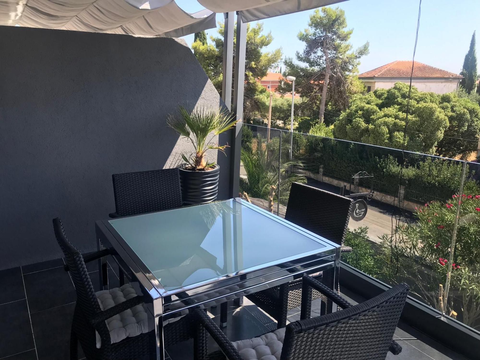 Apartmani Vernissage Biograd Na Moru Εξωτερικό φωτογραφία