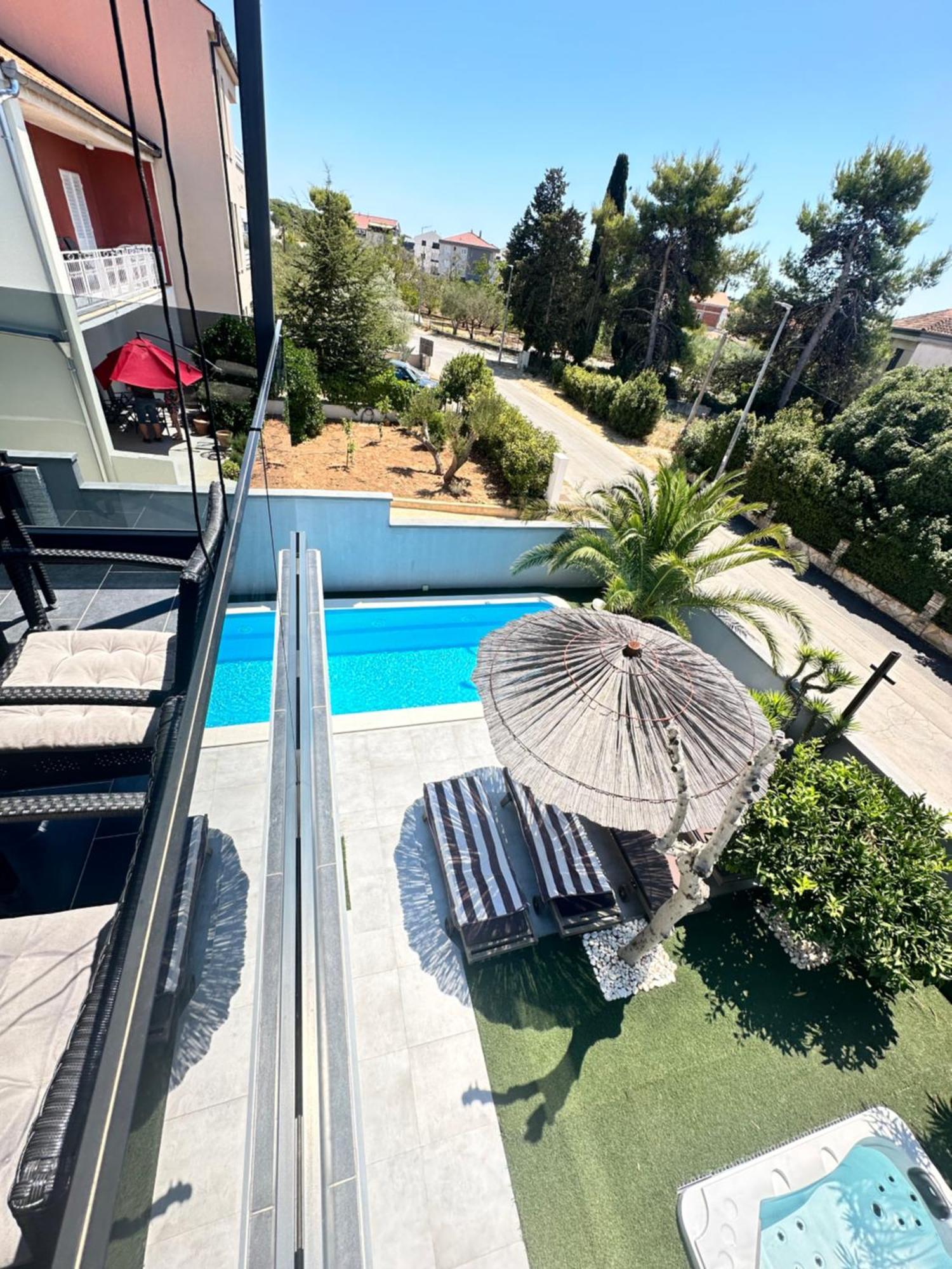Apartmani Vernissage Biograd Na Moru Εξωτερικό φωτογραφία