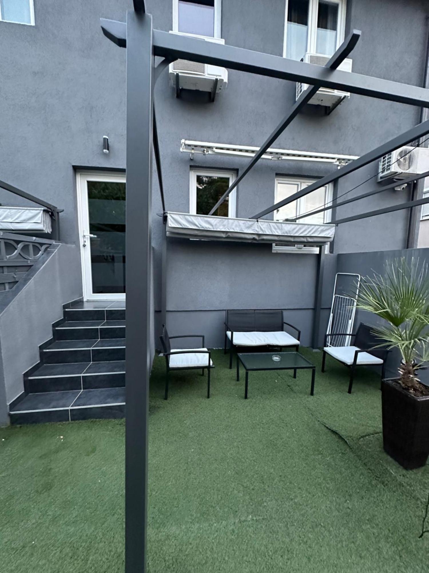 Apartmani Vernissage Biograd Na Moru Εξωτερικό φωτογραφία